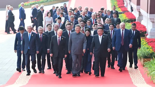 Xi Jinping and Putin Reportedly Discuss Longevity Through Organ Transplants
